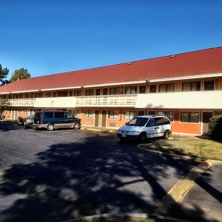 Americas Best Value Inn And Suites Little Rock Bagian luar foto