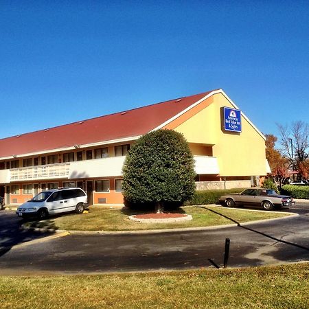 Americas Best Value Inn And Suites Little Rock Bagian luar foto