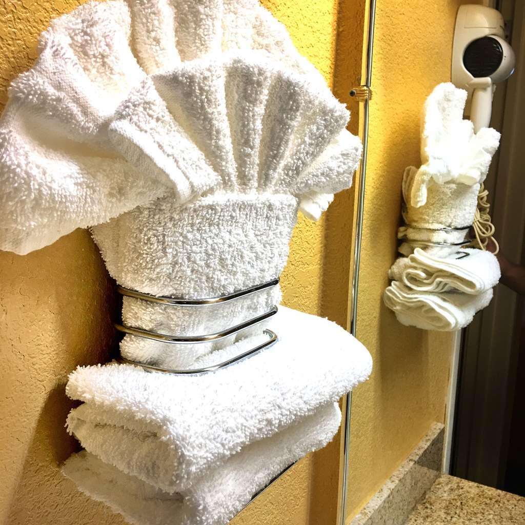 Americas Best Value Inn And Suites Little Rock Ruang foto