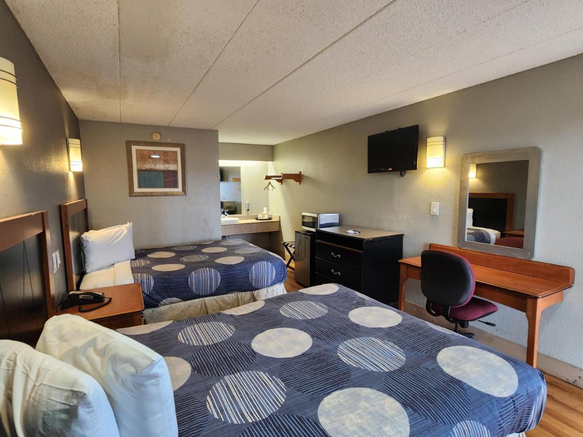 Americas Best Value Inn And Suites Little Rock Bagian luar foto
