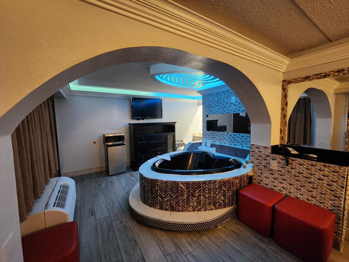 Americas Best Value Inn And Suites Little Rock Bagian luar foto