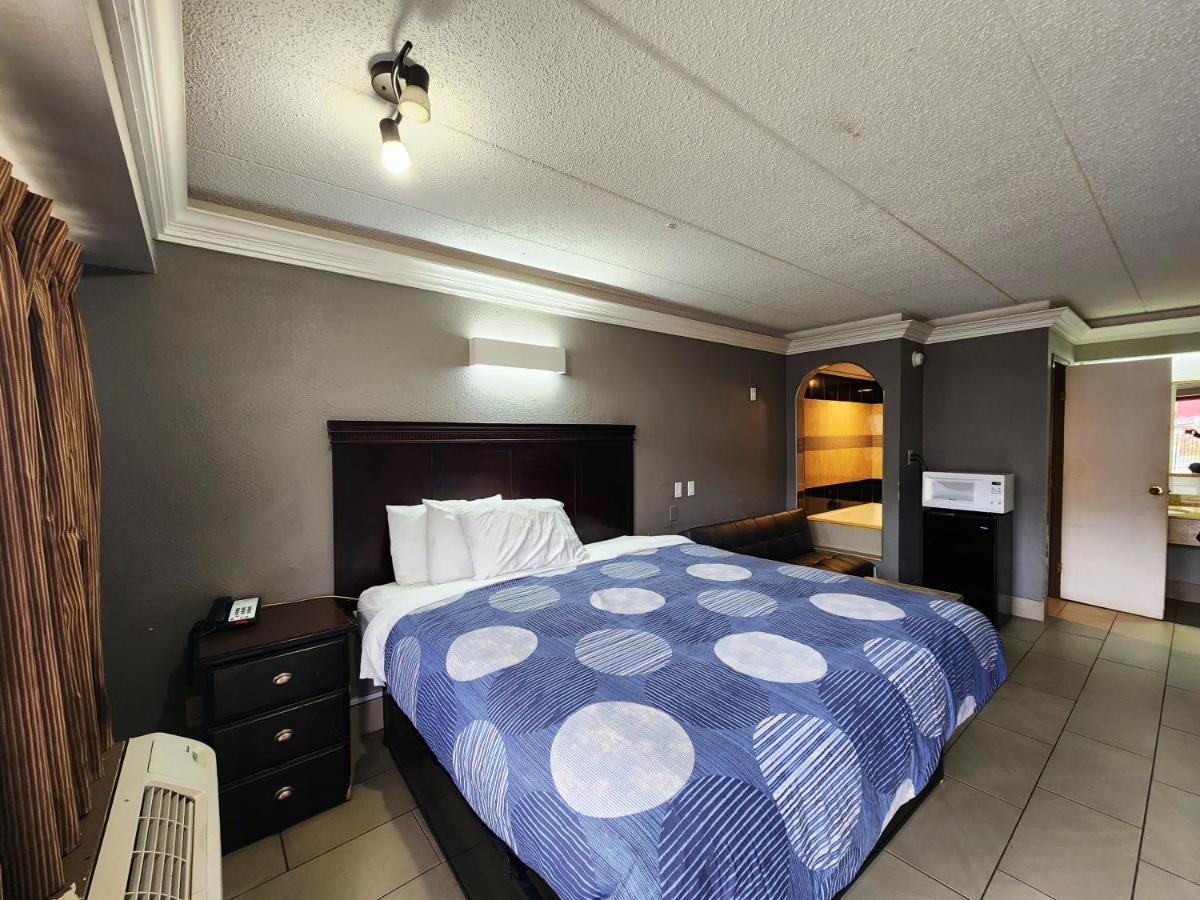 Americas Best Value Inn And Suites Little Rock Bagian luar foto
