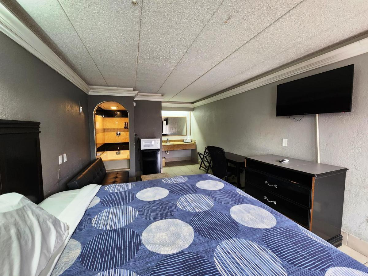 Americas Best Value Inn And Suites Little Rock Bagian luar foto